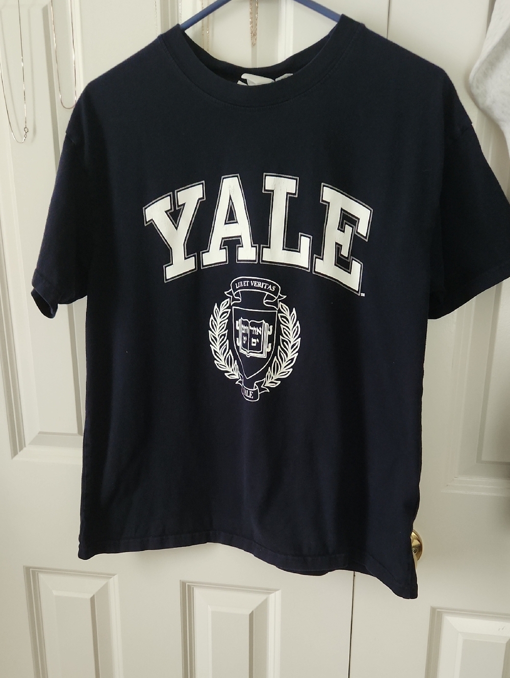 💋H&M Navy Blue Yale Logo Tee